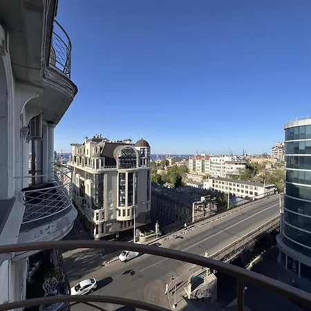 Hermes Center Апартаменты