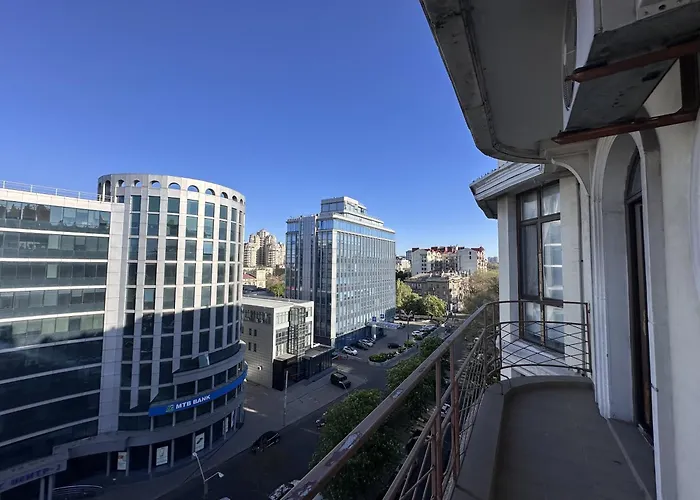 Апартаменты Hermes Center *